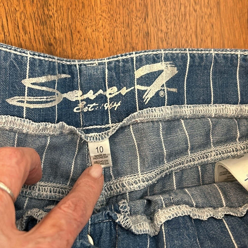 Seven 7 Wide Leg Crop Chambray Pinstripe Pant - Picture 4 of 5